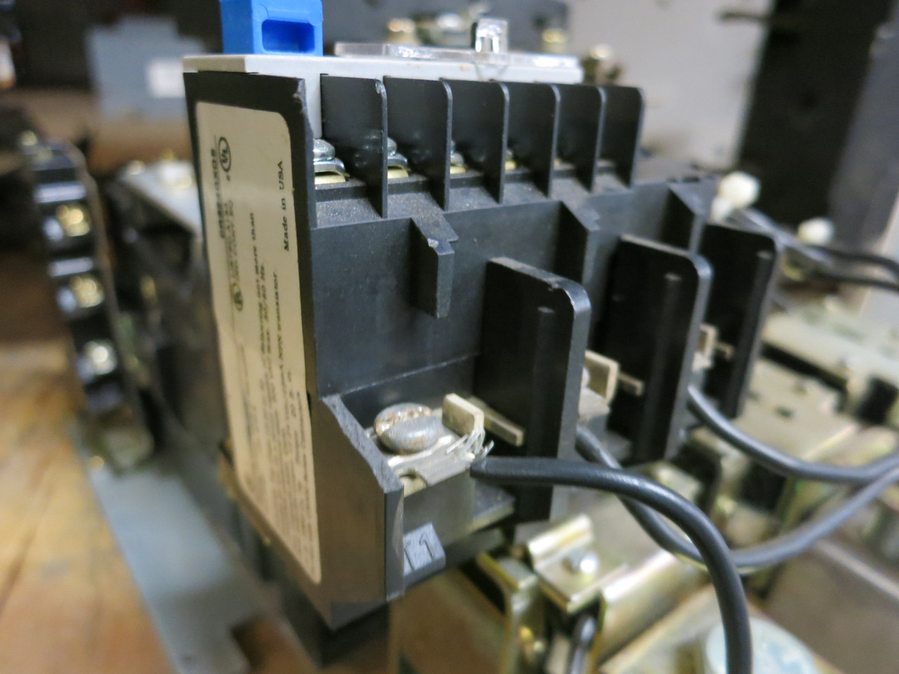General Electric CR306GX#0**BJH Size 5 Motor Starter 480V Coil 270A 200 HP GE (BJ2014-3)