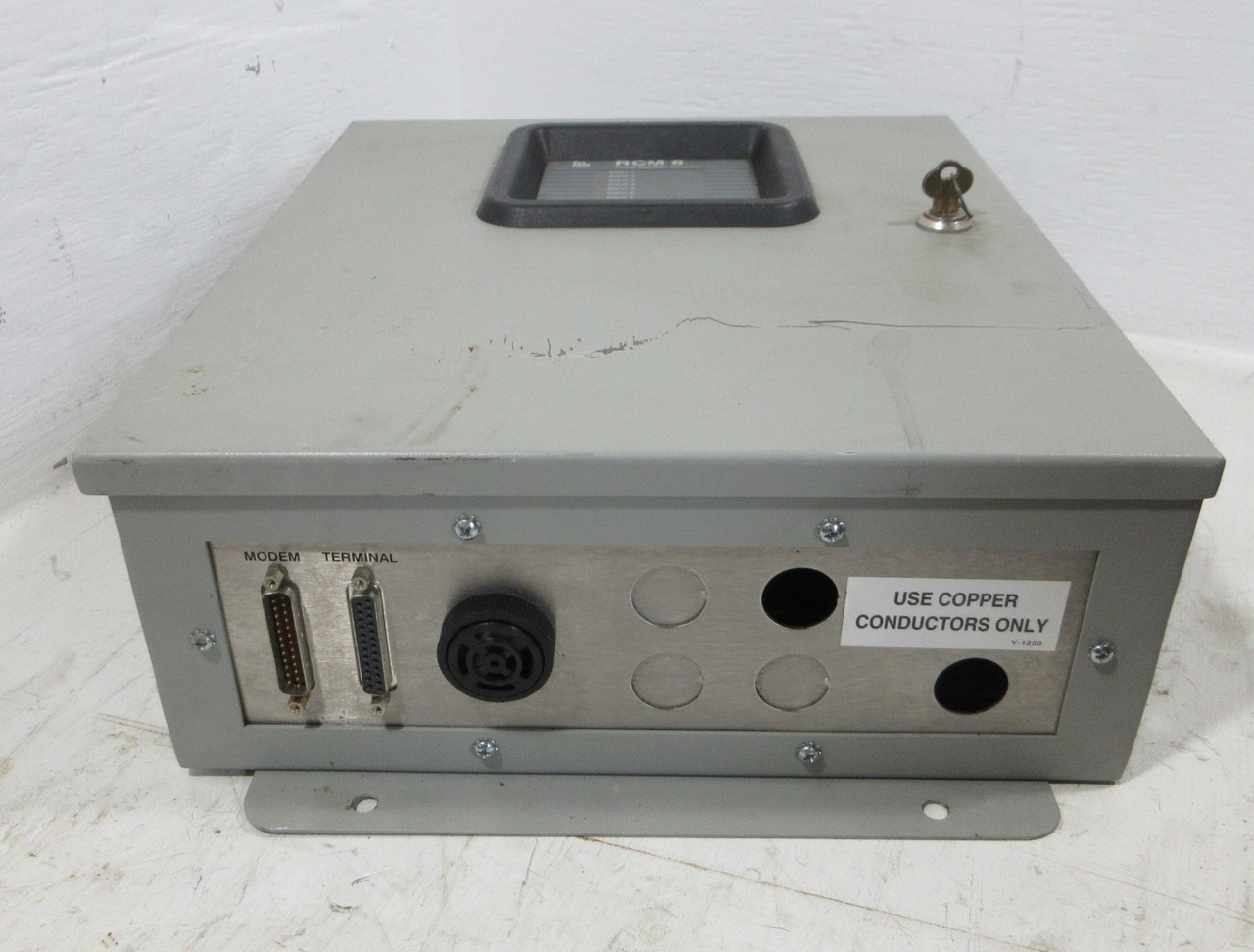 Liebert RCM8CE Remote Contact Module 146743G1 Rev 2 Type 1 Enclosure 120/240VAC (AH1814-1)