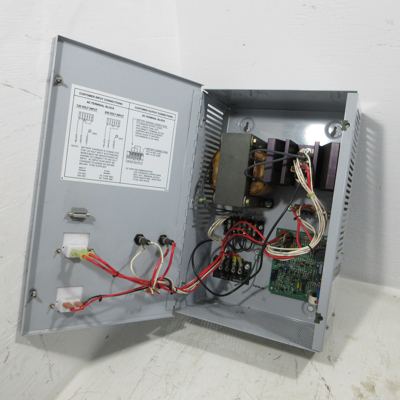 3rd Image of AH1813