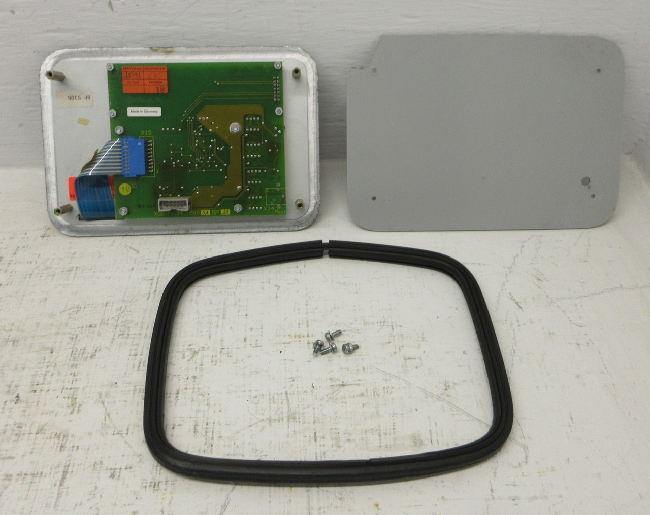 3rd Image of AH1823