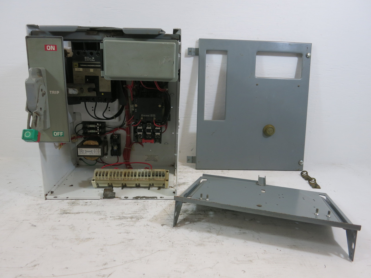Image of Square D Model 6 30A Breaker Size 1 Reversing Starter 18" MCC Bucket 30 Amp