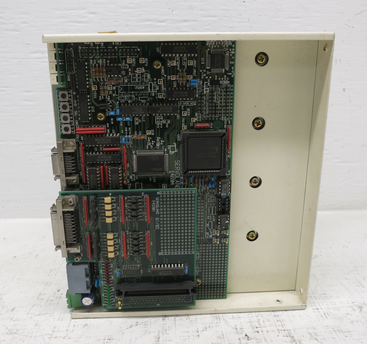 ServoLand SVDH3-P*HMB*8i8o Movo Servo Control F42204 F43301 F41401 Servan Drive (DW8763-10)