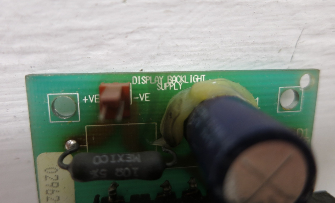 York 031-01091-000 Chiller Display Backlight Supply Card Control Board (DW8770-1)
