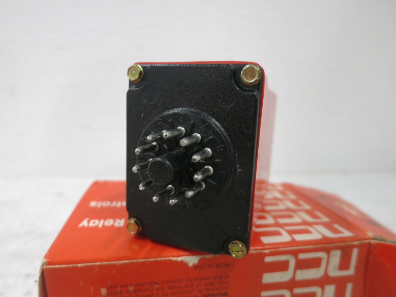 NEW NCC T3K-00180-467 Time Delay Relay 24V 1.8-180 Sec Plug-In National Controls (DW8772-3)