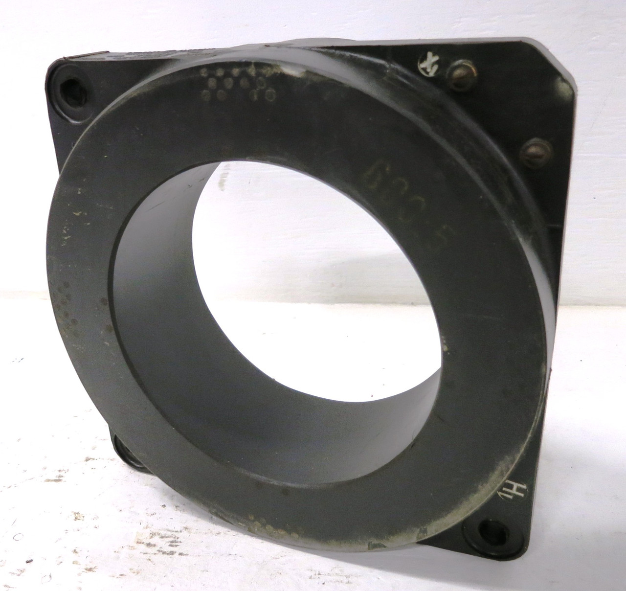 Image of NEW GE 750X10G507 Current Transformer Type JAG-0 Ratio 600:5A CT 600:5