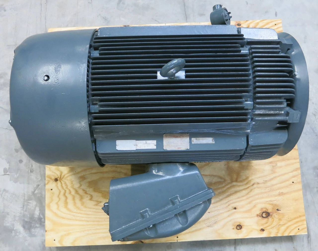 REBUILT GE 200 HP Tri-Clad AC Motor 2300V 1785 RPM Frame 449TS TriClad 2300 VAC (PM3019-R1-3)