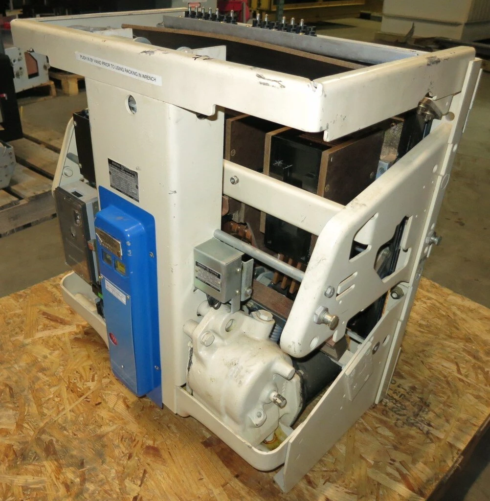 GE AK-3A-75 3000A w LSG MicroVersa PM Trip EO General Electric Air Breaker (GA0032-R1-1)
