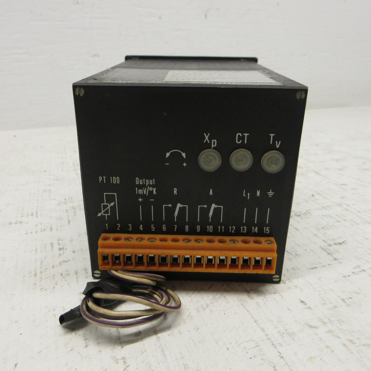 Vetter AG PTC96 PT100 Temperature Controller PTC 96-12 R/H 4 Digit Display (AH1858-1)
