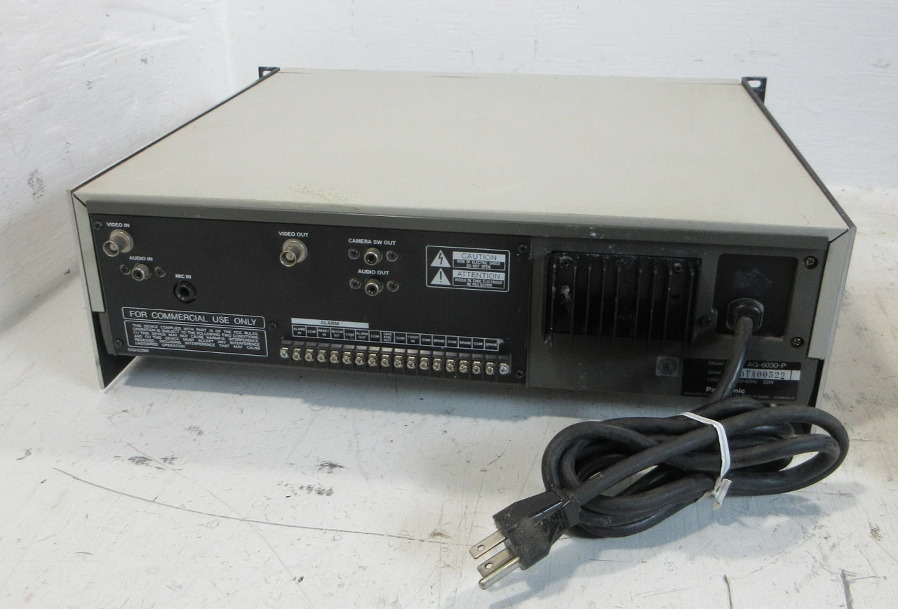 Panasonic AG-6030-P Commercial Time Lapse Video Cassette Recorder 120VAC 33W (AH1872-1)