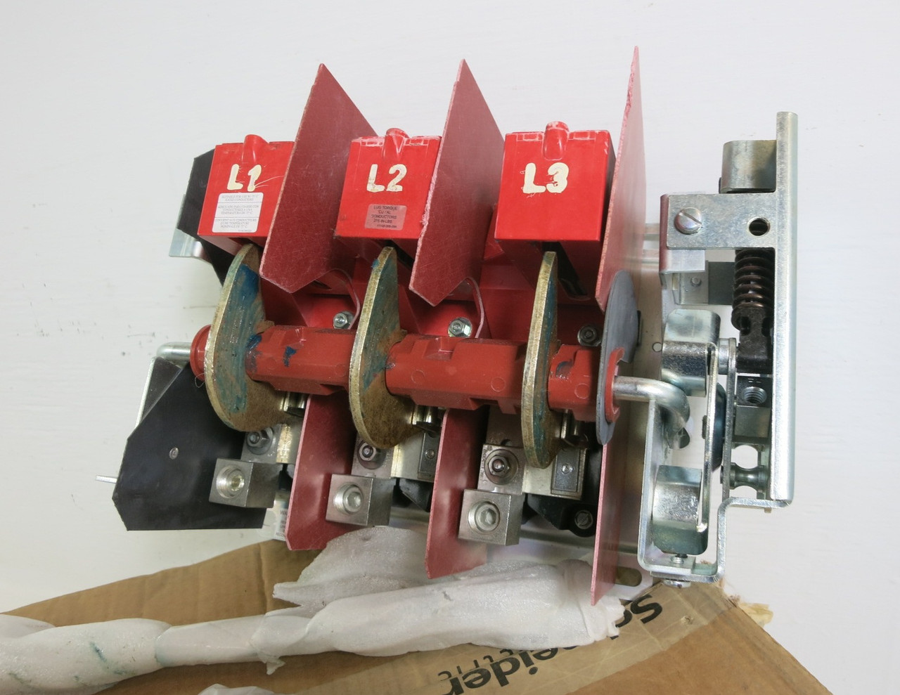 NEW Square D 9422TF1 200A 600V Flange Mounted Operating Mechanism 200 Amp (DW8874-1)