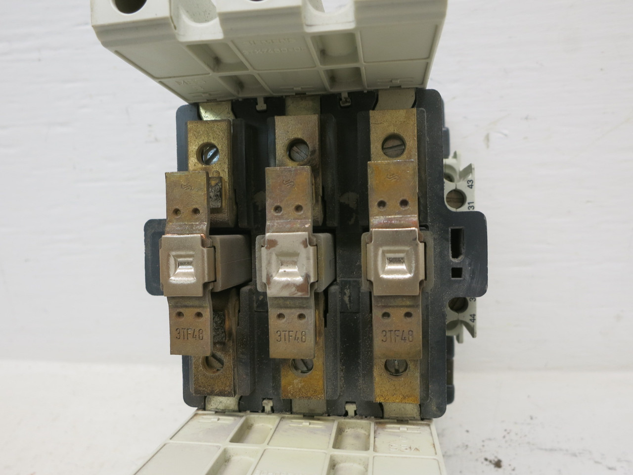 Siemens CXL-EO Size 3 Motor Starter 120V Coil 3UA5800-2P Overload 50-63A 50 HP (DW8880-1)