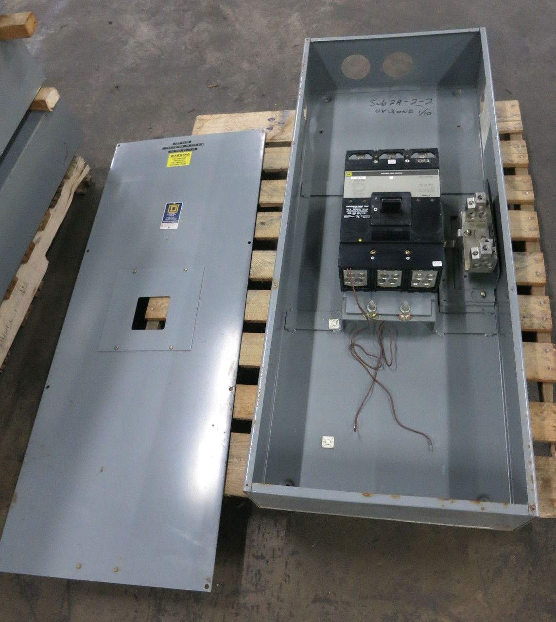Square D MAE-360008-S 800A Molded Case Switch Enclosure 600V 800 Amp MAL360008M (DW8879-15)