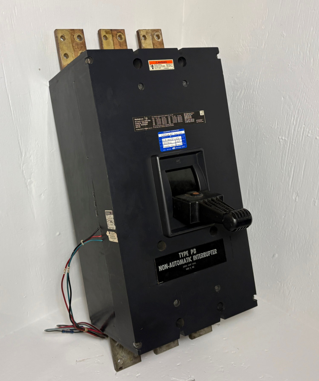 Image of Westinghouse PBF32000F 2000A Molded Case Switch w/ Aux 3P 600V 2000 Amp FLAW