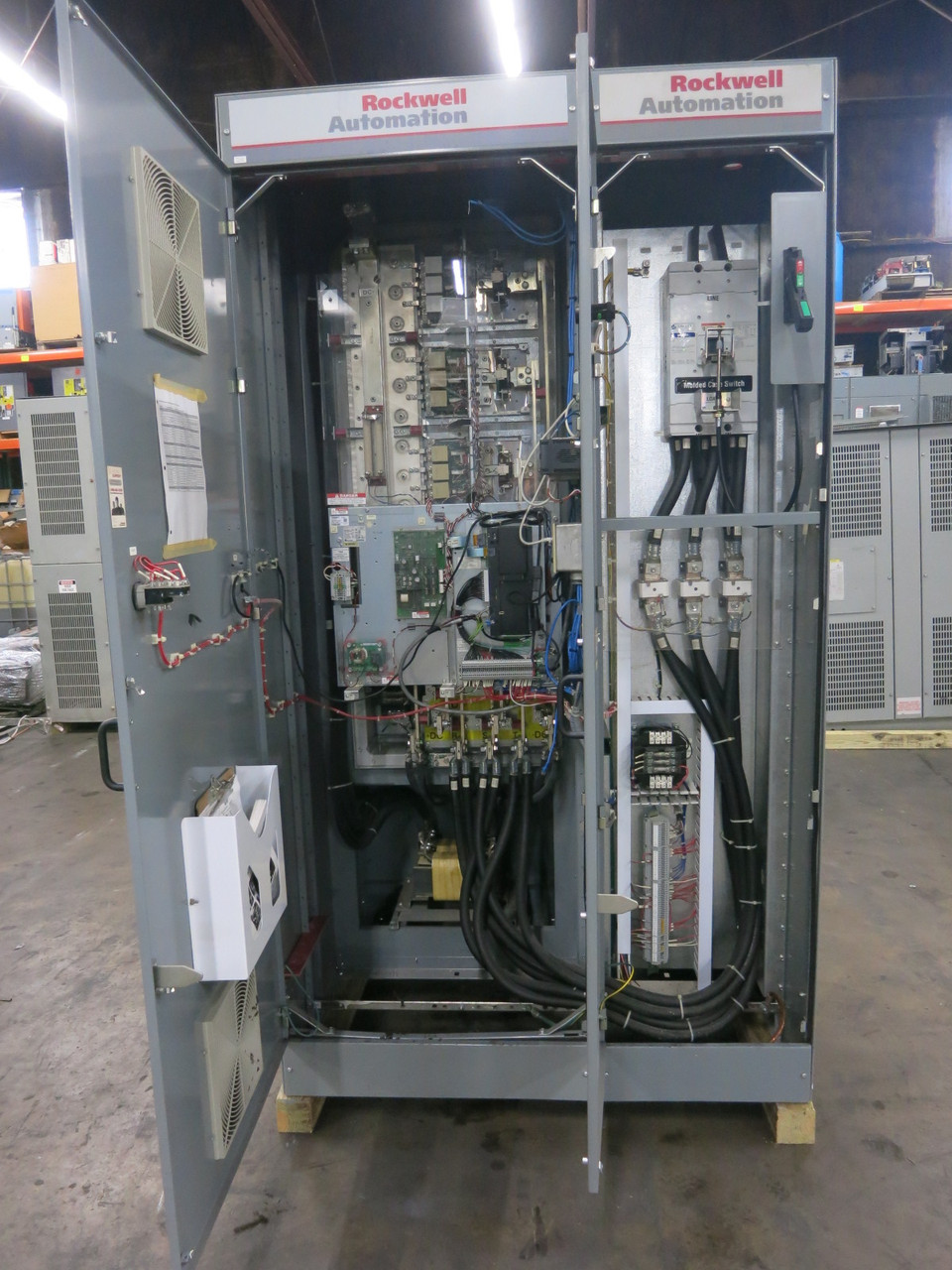 Allen Bradley 20BD600N0ANNNED1 500 HP PowerFlex 700 VS Drive 480V VFD 800A 140U (DW8887-1)