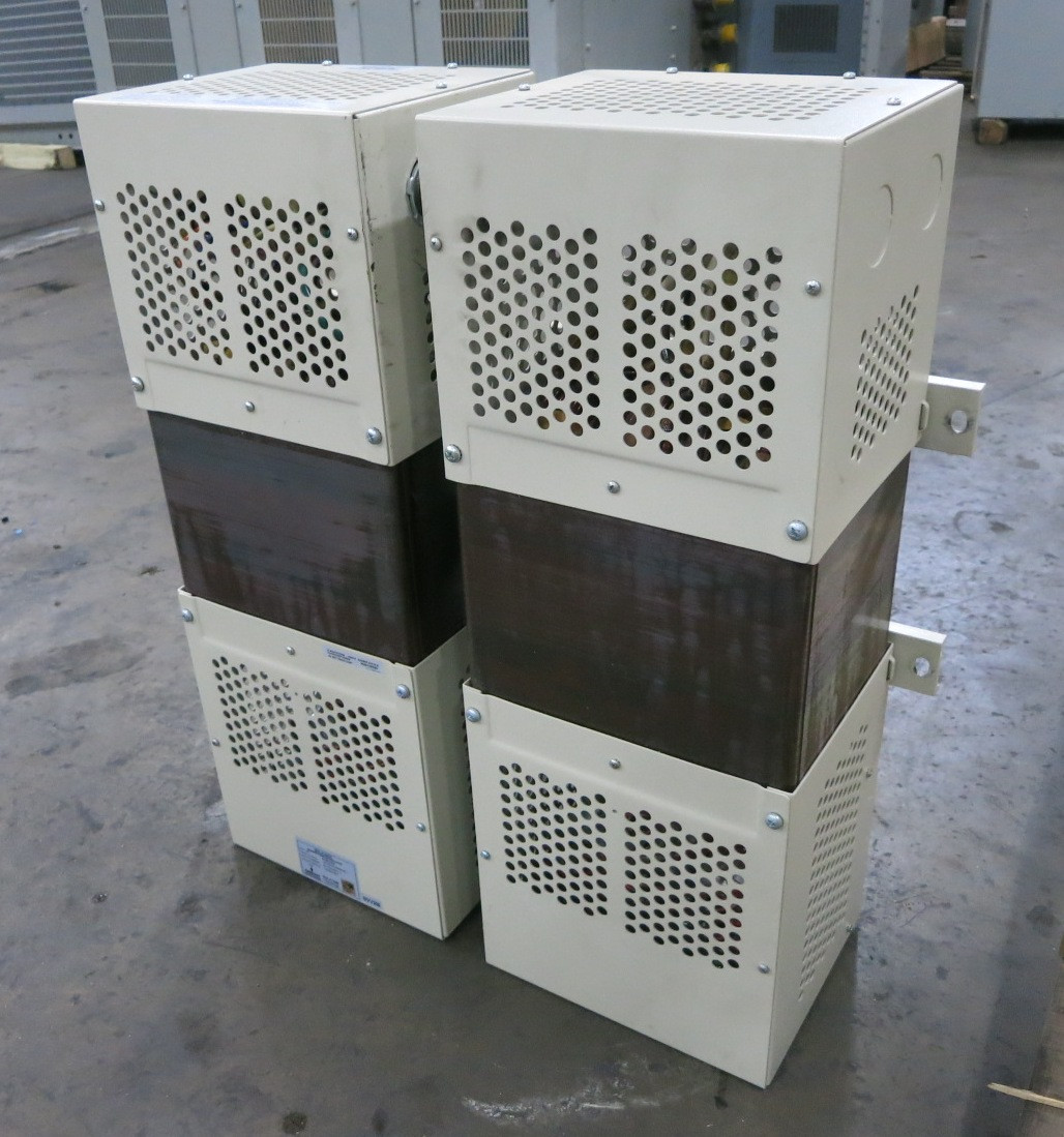 Image of SOLA HD 63-28-310-8 10000 VA MCR Computer Regulator Power 10 kVA 120/208/240V