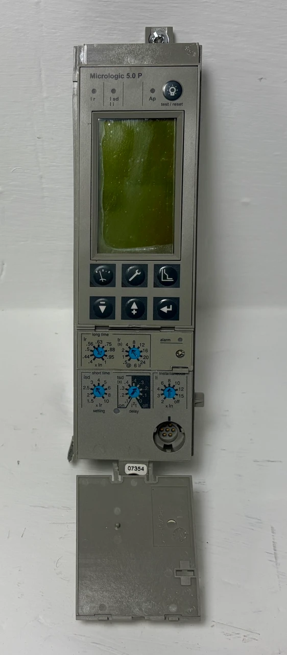 3rd Image of EM6043