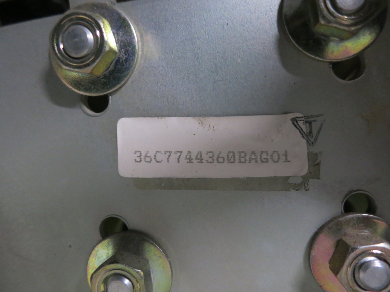 2nd Image of DW8956