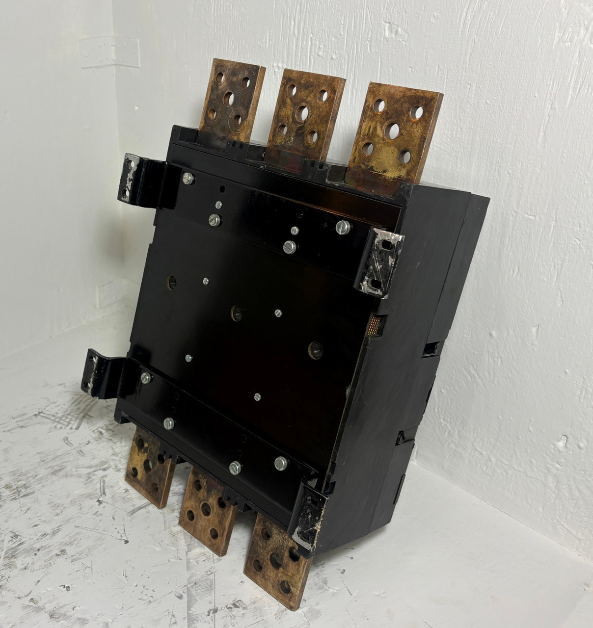 Square D PAF361600DC1680 1600A DC Circuit Breaker 500 VDC 3P Type PAL 1600 Amp (EM6051-1)