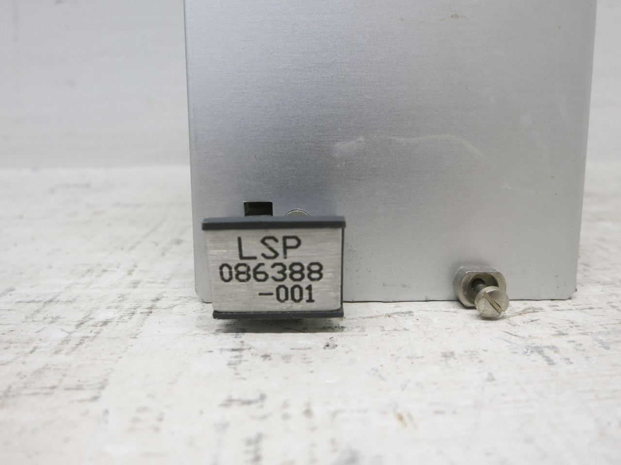 2nd Image of DW8966