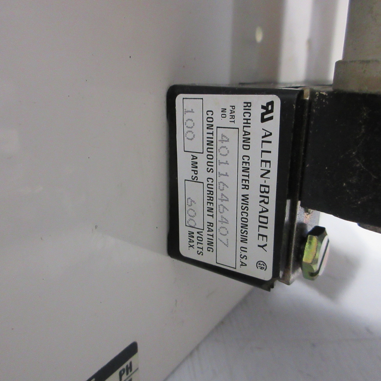 Allen Bradley 40116-465-01 100A 600V Fusible Disconnect 100 Amp 3PH 50HP (AH1882-2)