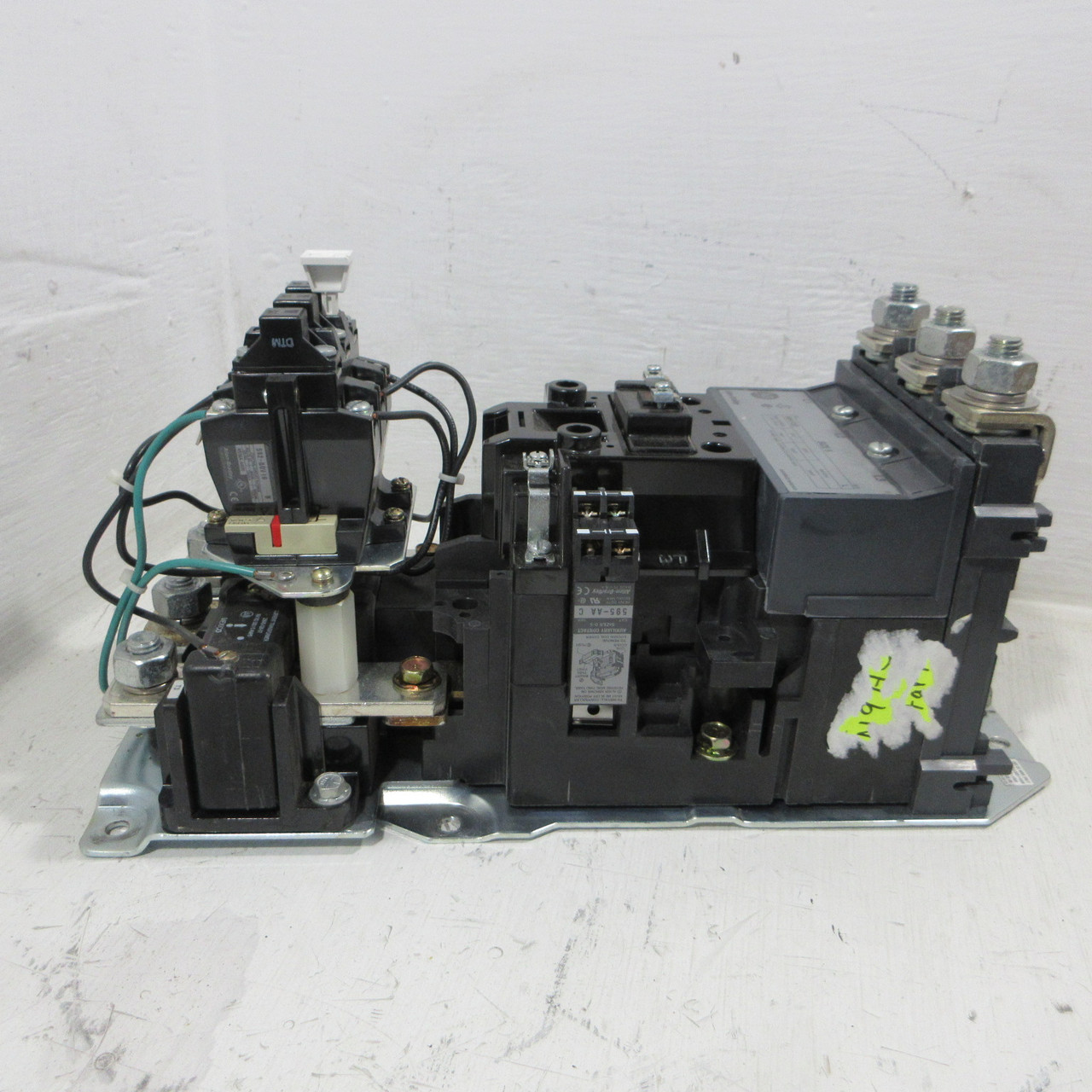 Allen Bradley 509-FOD NEMA Size 5 Starter Ser L 120V Coil AF236 200HP 509-F0D (AH1883-1)