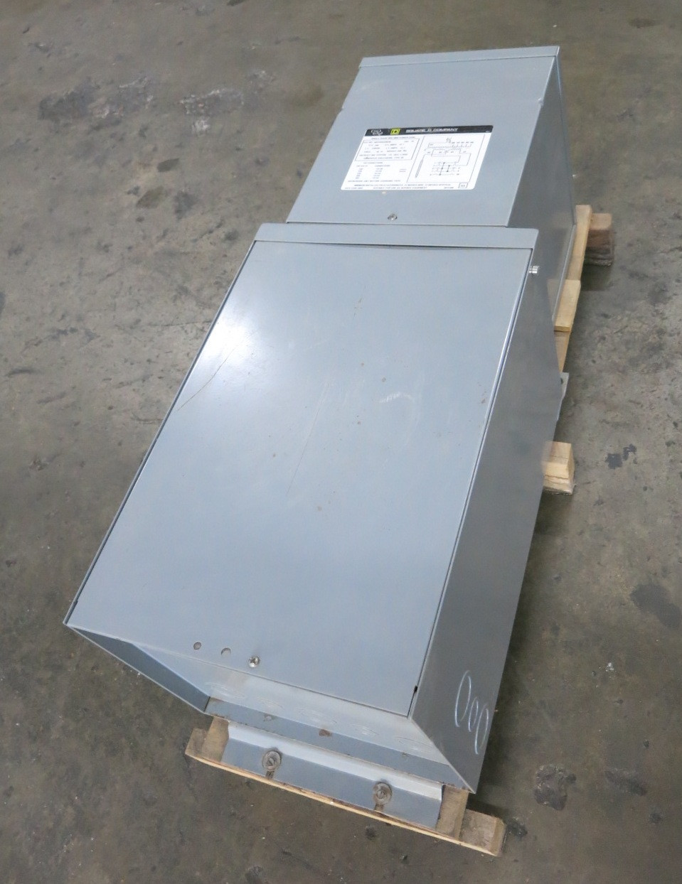 Image of NEW Square D MPZ 10 kVA 208/240 - 120/240 V 1PH Mini Power-Zone Transformer 3R