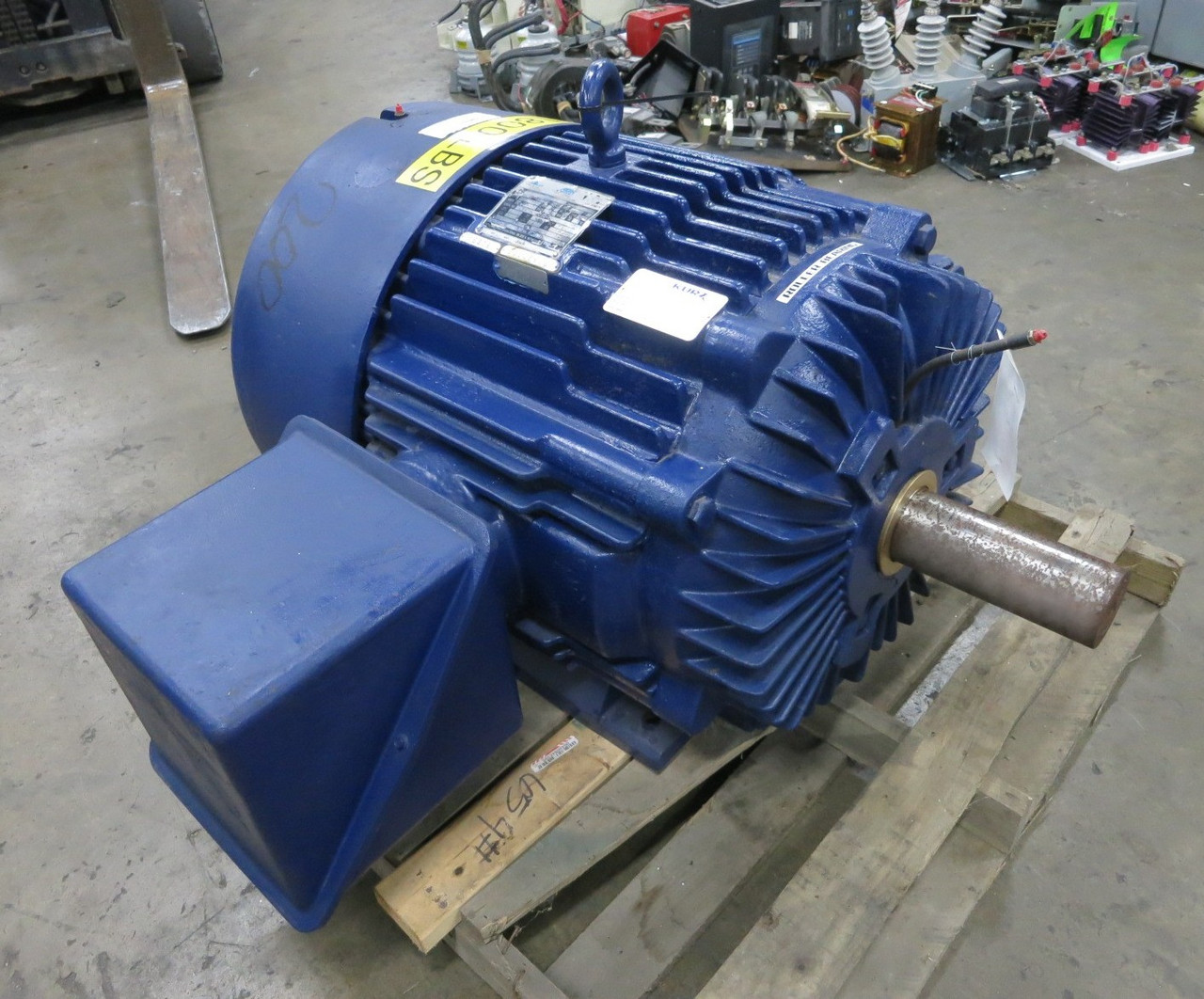 Image of Marathon 200 HP AC Motor 460V 445T TEFC TFS 1785 RPM Severe Duty 225A 3PH 460