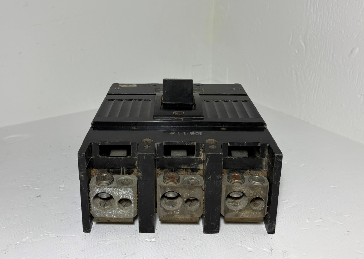 GE TJD432400 400A Circuit Breaker 240V 3P 400 Amp General Electric (EM6065-1)