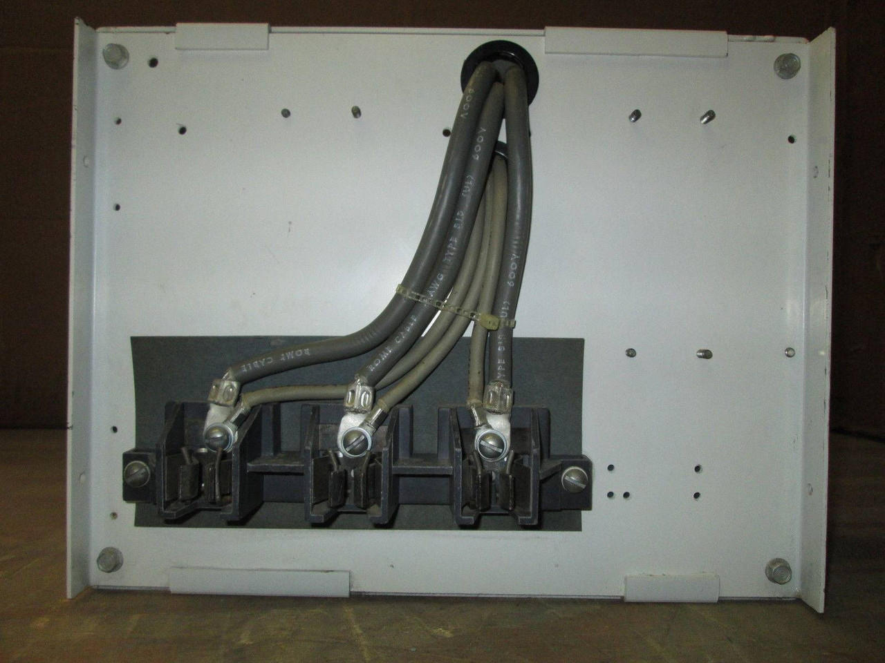 Cutler Hammer Eaton Unitrol F10 30 & 100 Amp Dual Breaker Feeder 12" MCC Bucket (EBI0887-6)
