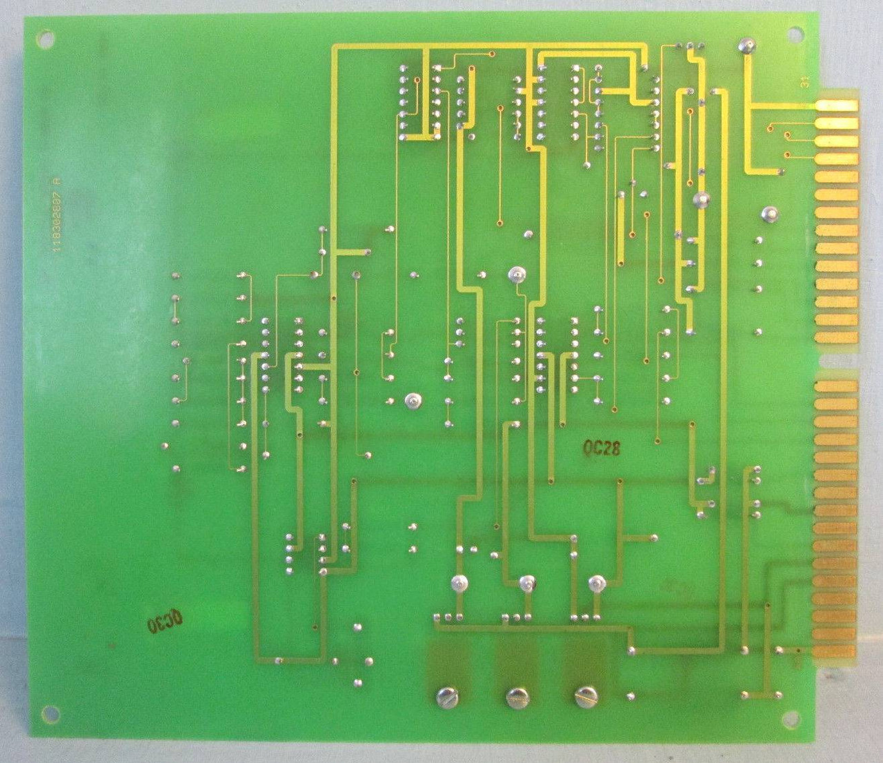 Exide A100-HT Charge Lim Cntl Bd. PLC 118 302 807 A Module Board 101072981 A (EBI1269-2)