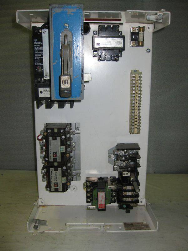 Cutler Hammer F10 Unitrol Size 0 & Size 1 Reversing Contactor 24" MCC Bucket (EBI1103-1)