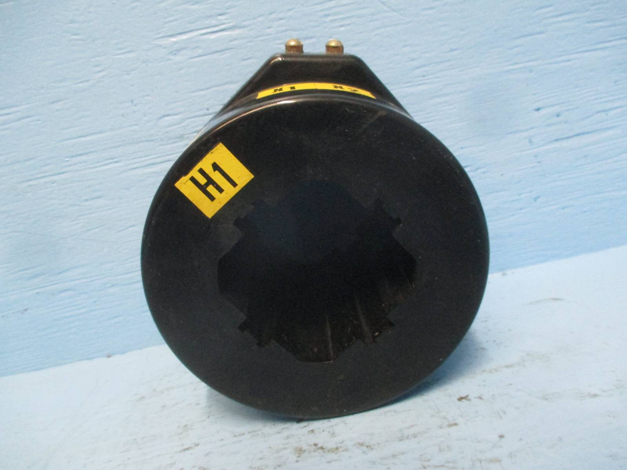 Siemens Allis 61-300-058-161 Type RD-110 Current Transformer Ratio 1600:5A CT (EBI3766-7)