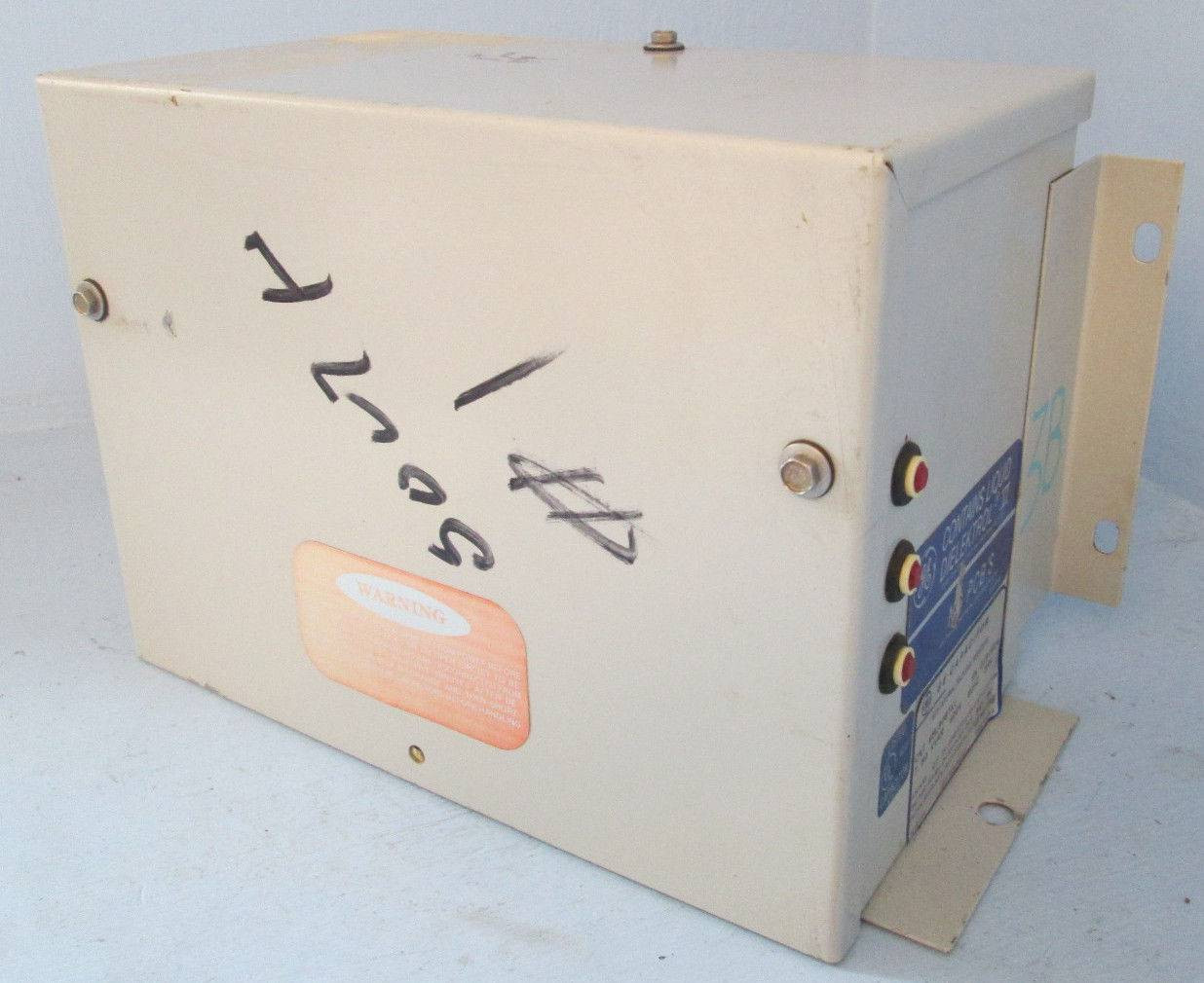 Image of GE 65L808TK1 7.5 kVAR 600V Dielektrol VI 60Hz 3PH Capacitor Discharge Resistors