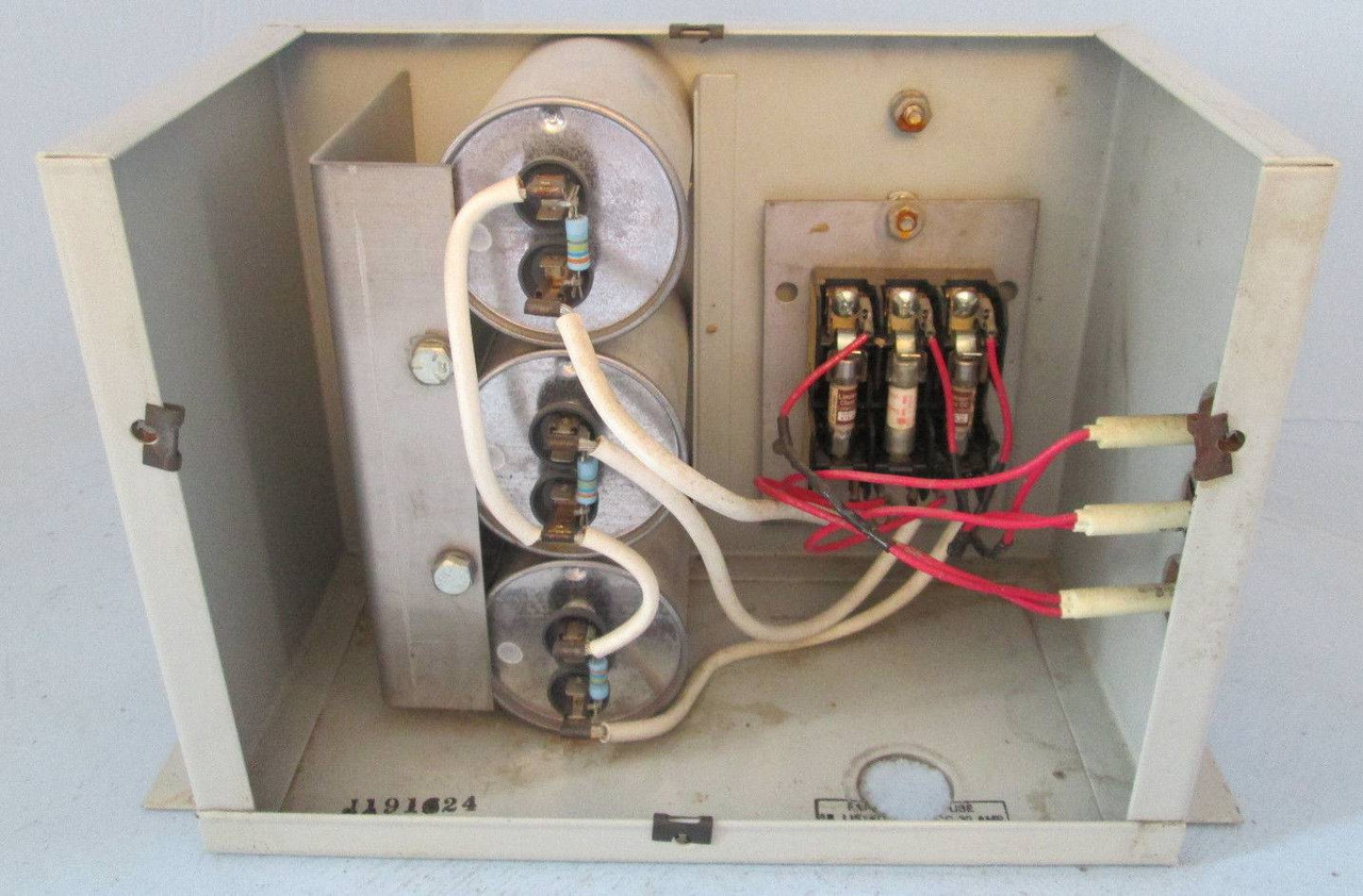 GE 65L808TK1 7.5 kVAR 600V Dielektrol VI 60Hz 3PH Capacitor Discharge Resistors (EBI1697-23)