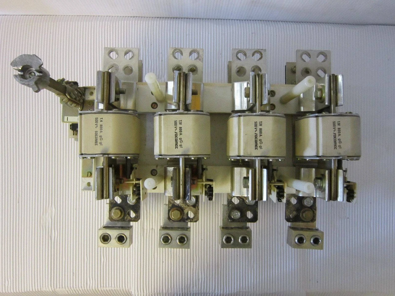 Socomec 26S04080 4 x 800A Contactor with Fuses Type Sidel (EBI3979-1)