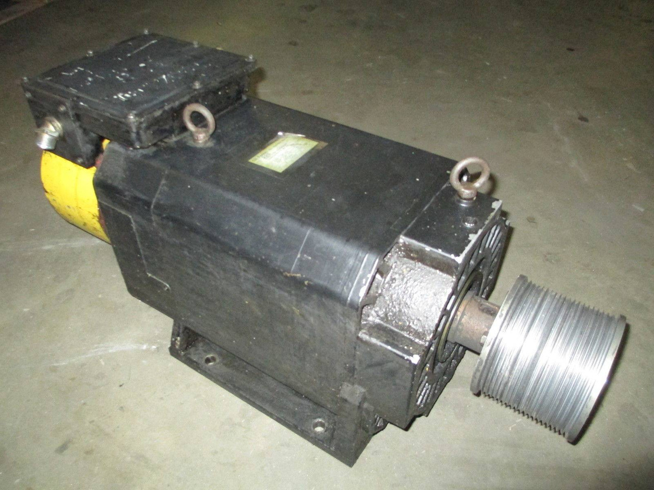 GE Fanuc A06B-0759-B200 #3100 AC Spindle Motor A06B0759B200 22S 1500/6000 min (EBI1798-3)