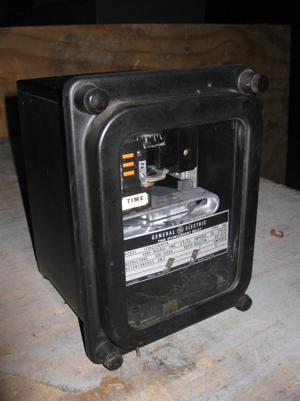 GE 12IAC53A801A Time Overcurrent Relay Very Inverse 0.5-4 Amp General Electric (EBI1671-7)