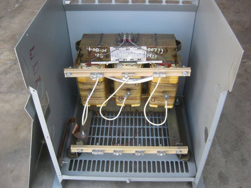 AB 1321-3TW007-BB 7.5kVA Isolation Transformer 7.5 kVA 460/460Y/266 3R 460 266 V (EBI0010-2)
