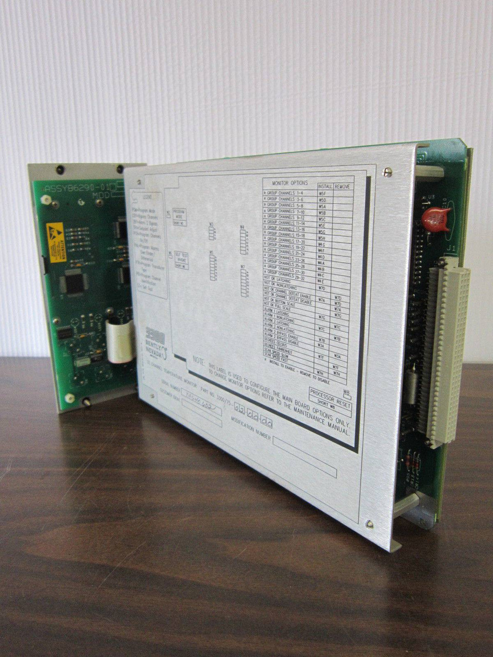 Bently Nevada 3300/75 32 Channel Temperature Monitor PLC 3300/75-02-00-00 330075 (EBI0508-1)