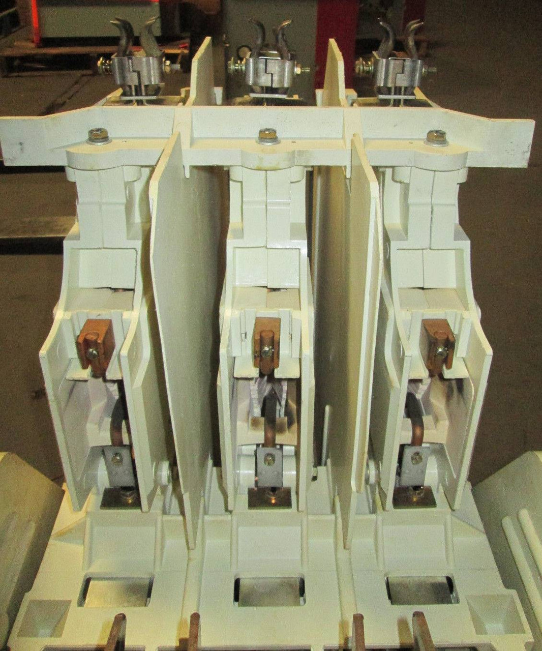 GE IC302-DB4AB2A312AA2A 400A 4800V AC Contactor LimitAmp 0583X0431R01 400 Amp (EBI1968-1)