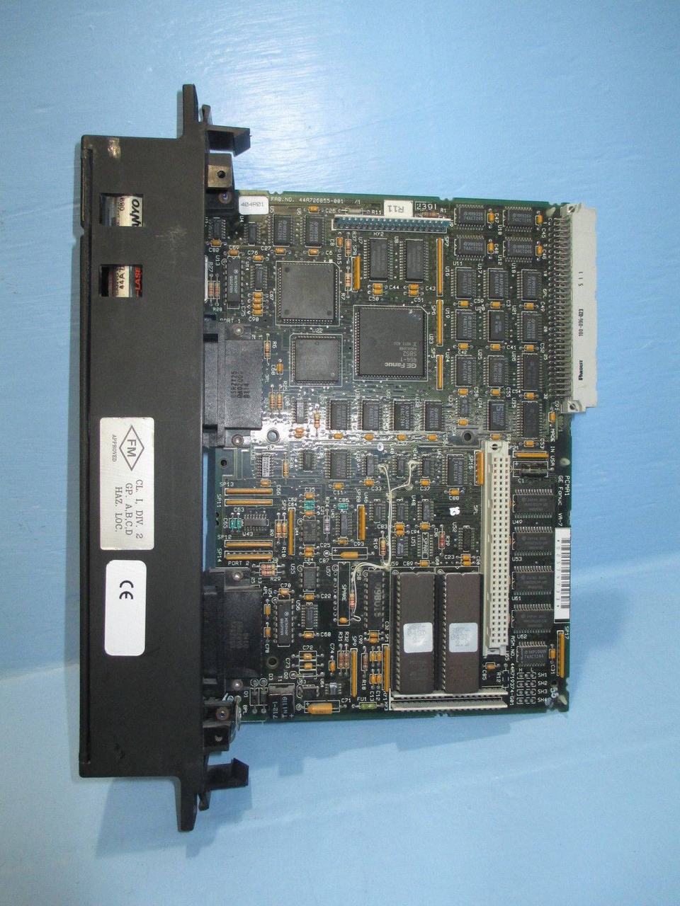 GE Fanuc IC697CMM711F-X 90-70 PLC Communication Coprocessor Controller PCM 711 F (EBI1876-1)