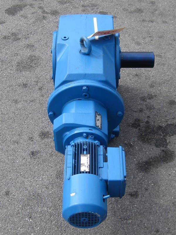 Sew Eurodrive DFT80K4 3/4HP K96R62 Gear Reducer Box REM (EBI3624-1)