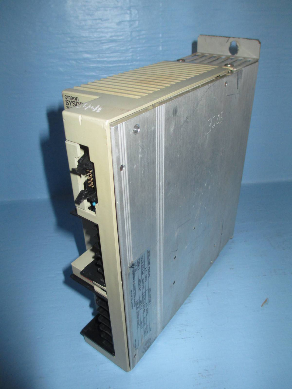 Omron Sysdrive 3G3SV AC Inverter Drive CIMR-PBEB1PST 1.5 KW 200V Yaskawa B1P5T0B (NP0006-1)