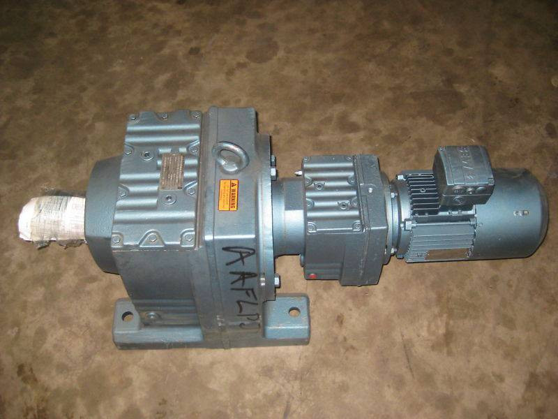 Image of Sew Eurodrive R107R77D 2 HP Ratio:284 Gear Reducer NEW