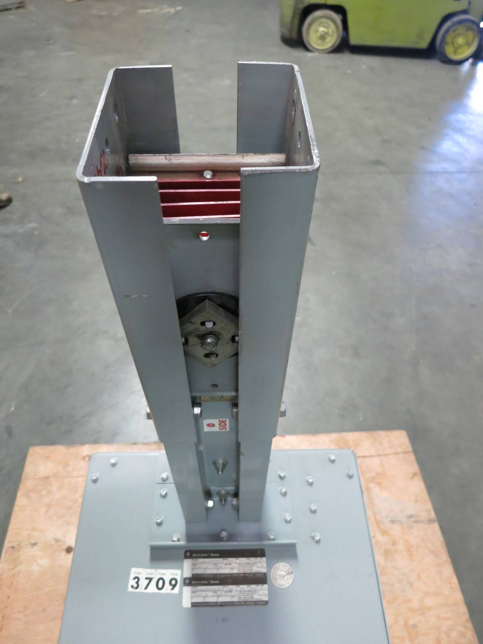 GE 800A 3P 4W 600V Spectra Series Tap Box Copper Busway ECFBAAMLACVZZZZ 800 Amp (PM0032-1)