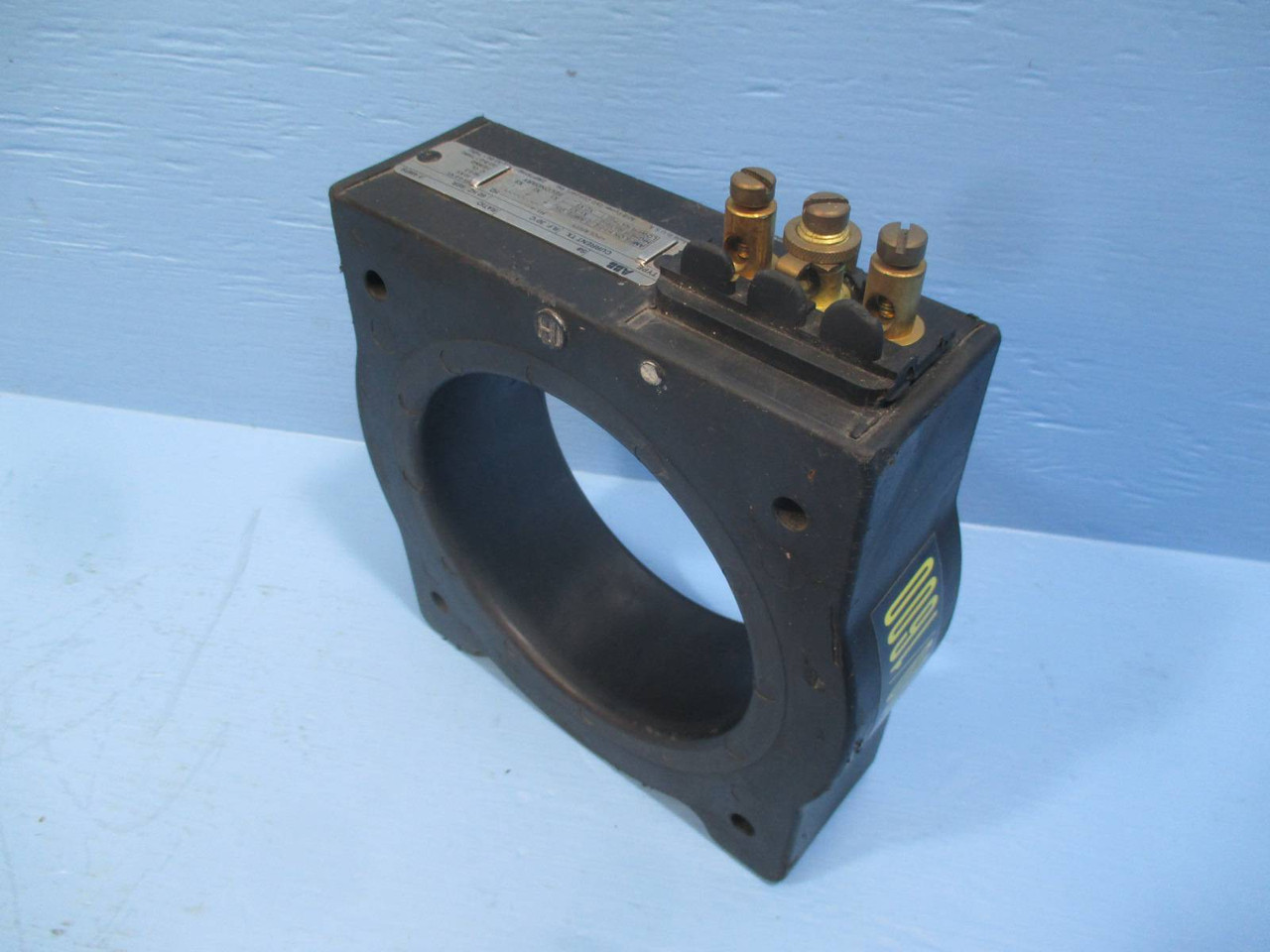 ABB 7524A58G09 Current Transformer 800/1600:5 Type CLC 5A (EBI0069-1)