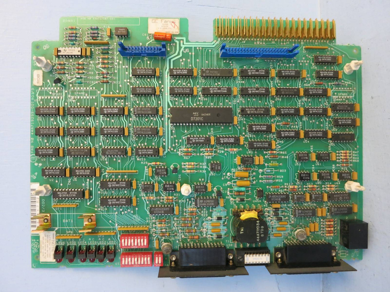 Image of GE Fanuc IC600BF948 L I/O Comm Ctl PLC 44A717587-G01 R08 44A719299 IC600BF948L