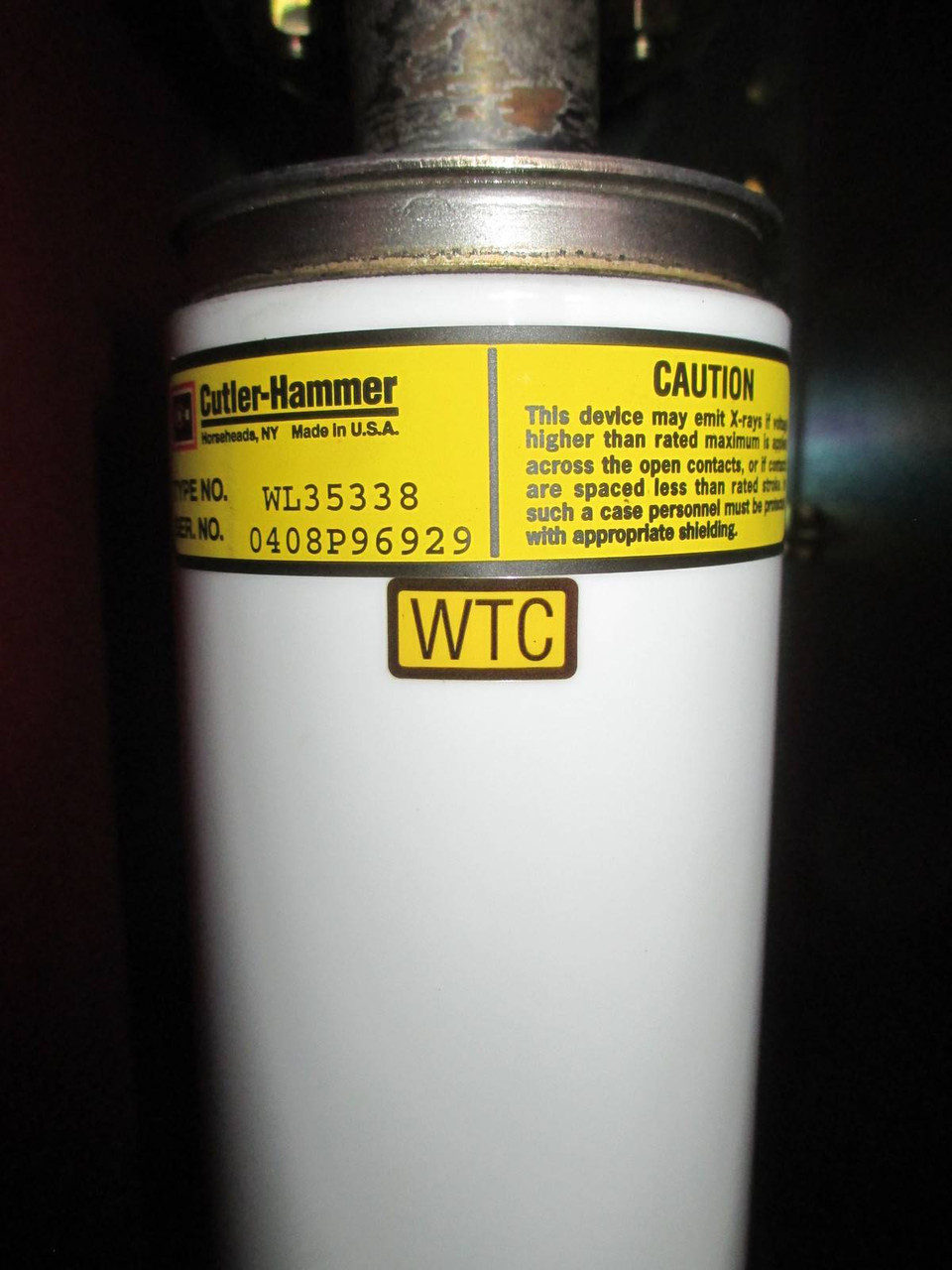 Cutler Hammer VCP-WR 1200 Amp 15kV Vacuum Circuit Breaker AM-13.8-VR-500 240V 5 (NP0061-1)