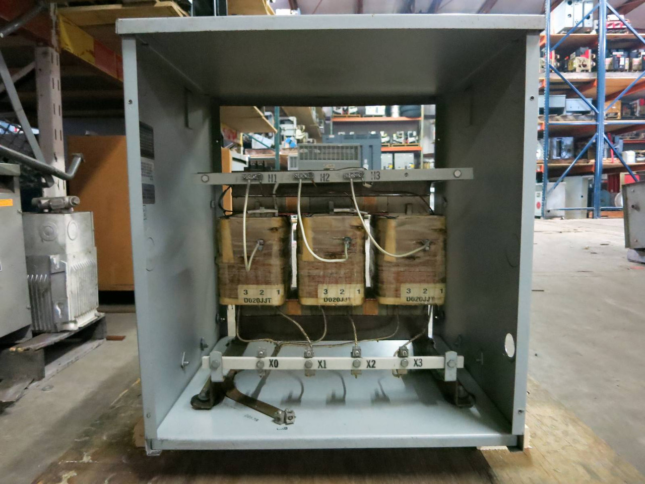 3rd Image of PM0169