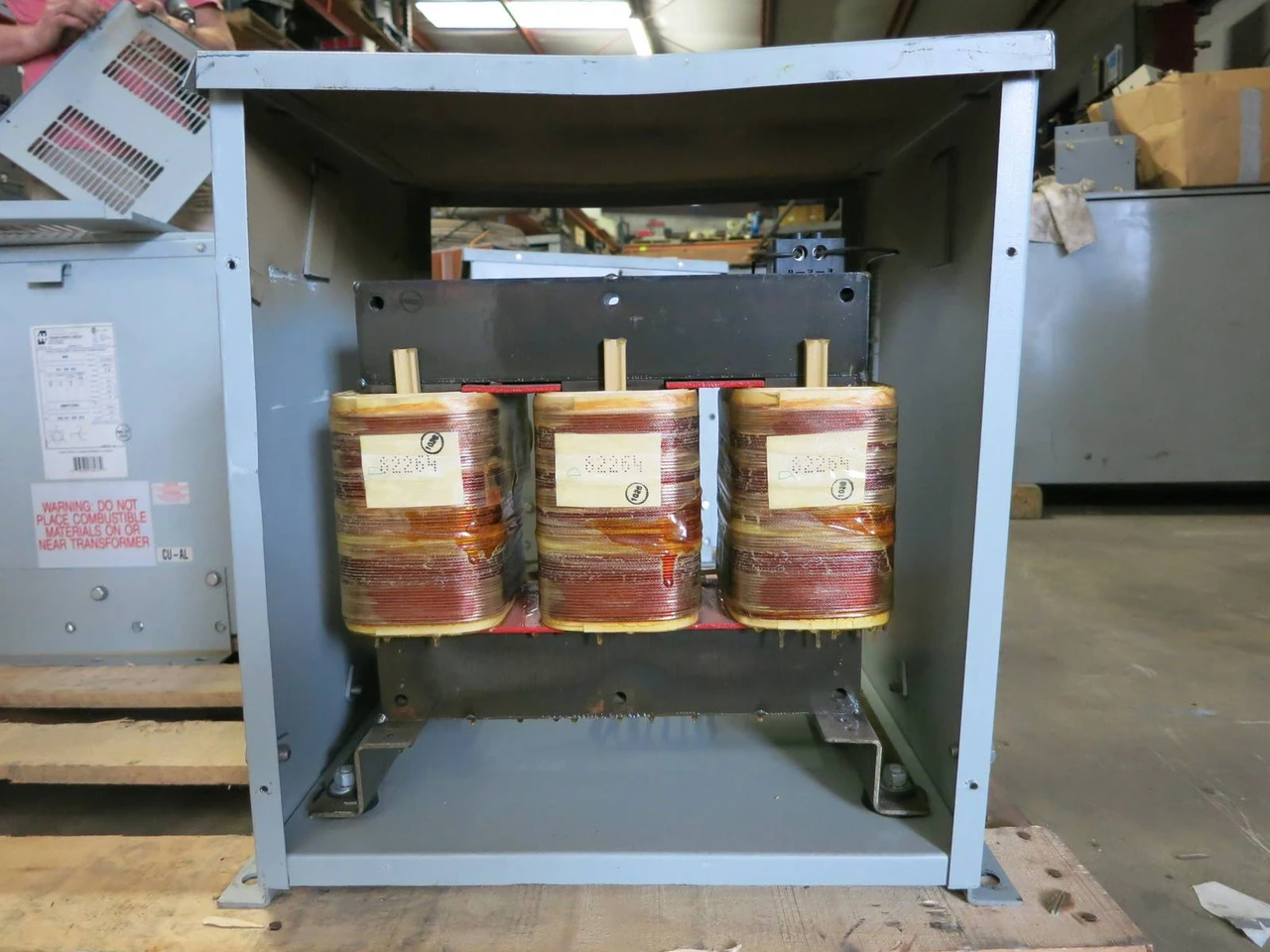 Hammond 7.5 KVA 460 to 460Y/265 3PH Isolation Transformer D007JJT Allen Bradley (PM0172-5)